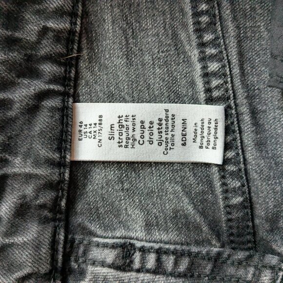 H&M Slim Straight Denim - Picture 3 of 3